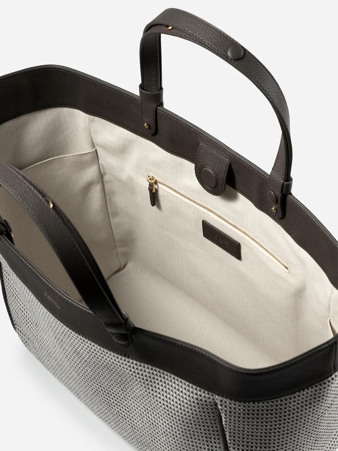 Everyday Shopper - Image 4