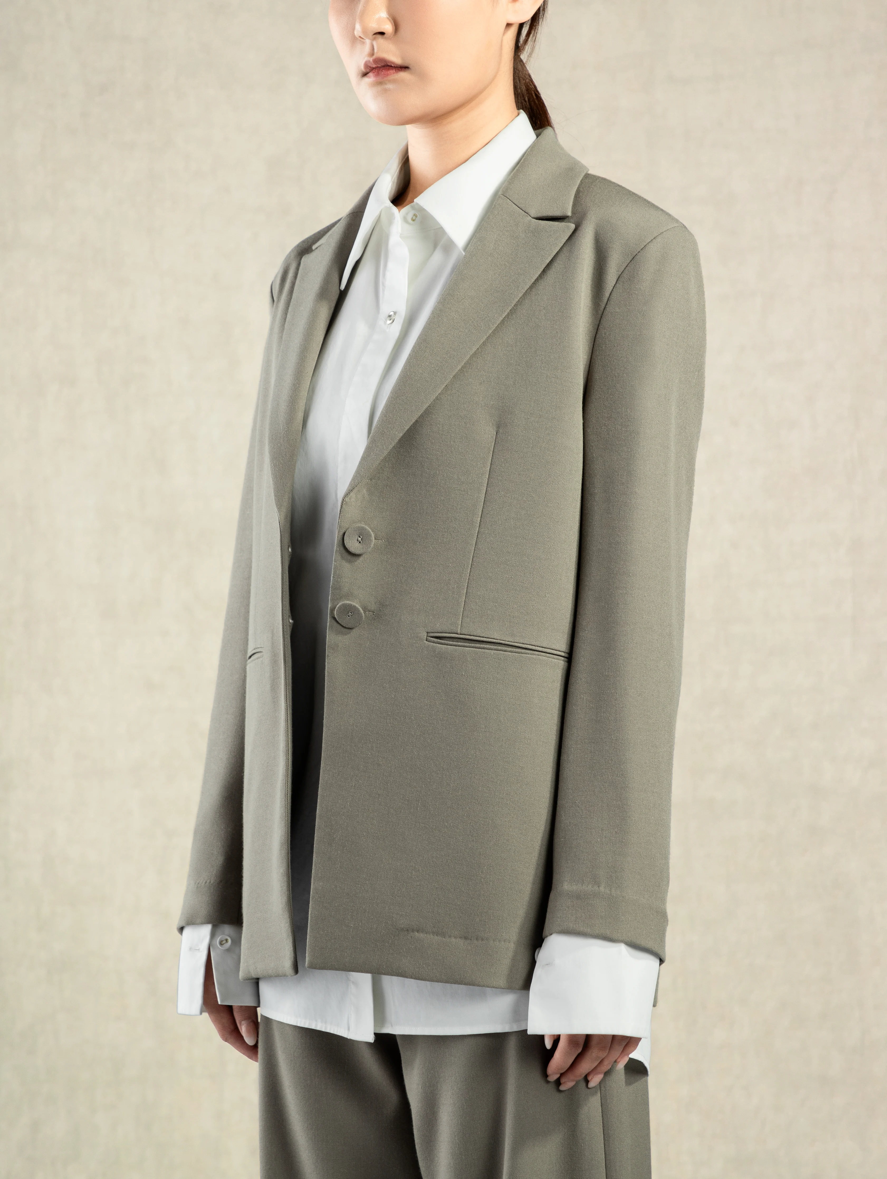Classic Blazer - Image 9